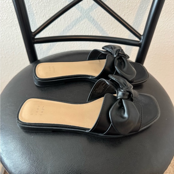 a new day Black Knot Slide Sandals - Picture 2 of 3